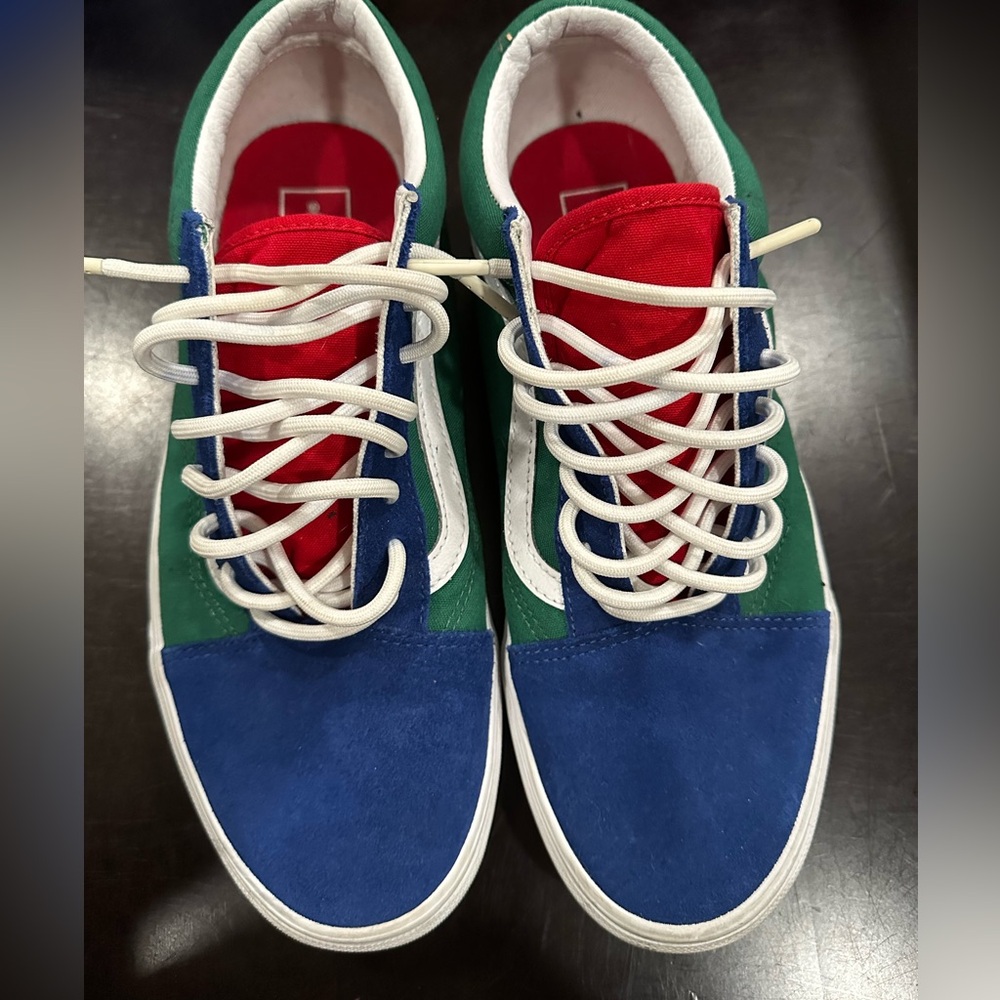 Vans old school yacht club shoes